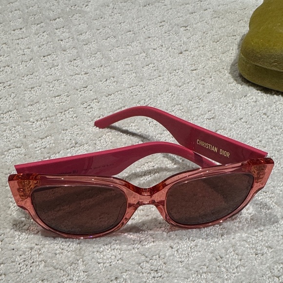 New Christian Dior Wildior BU 54MM Pink Cat Eye Sunglasses - Picture 2 of 7